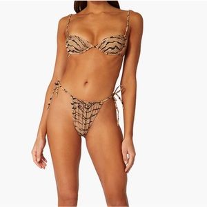 WEWOREWHAT TAN TIGER 🐅 PRINT RUCHED WIRE TOP S AND STRING BOTTOM XS